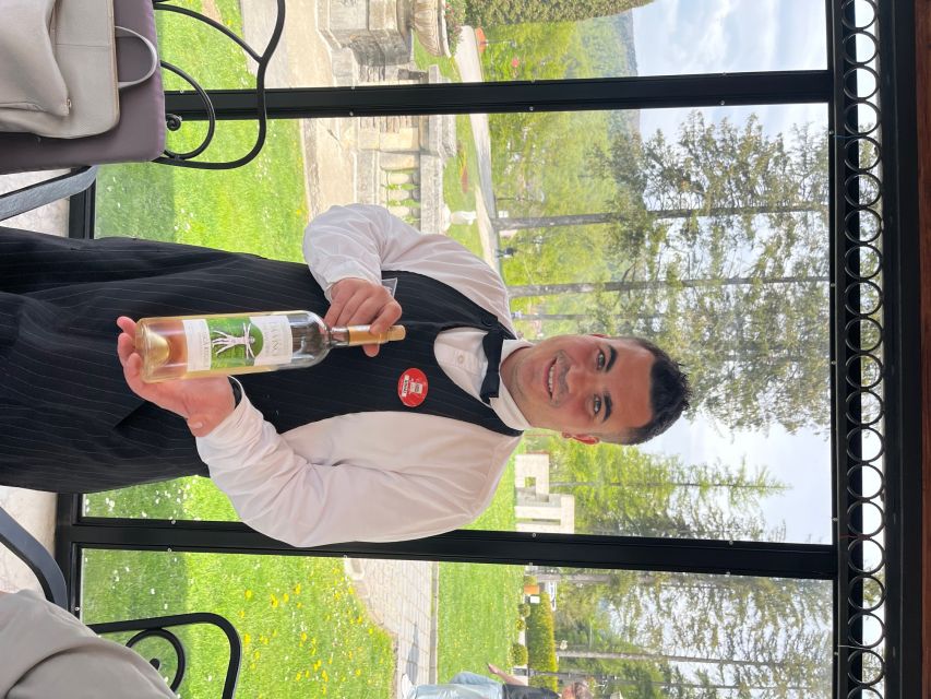 Peles & Cantacuzino Castles: Gourmet Wine & Cultural trip - Group Size, Pace, and How the Guide Adds Value