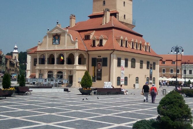 Peles Castle, Bran - Dracula's Castle & Brasov - Day Tour from Bucharest - Bucharest to Sinaia: a long day, but a good start