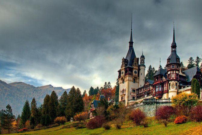Peles Castle, Bran - Dracula's Castle & Brasov - Day Tour from Bucharest - Bran Castle: Dracula’s castle, and the real border role