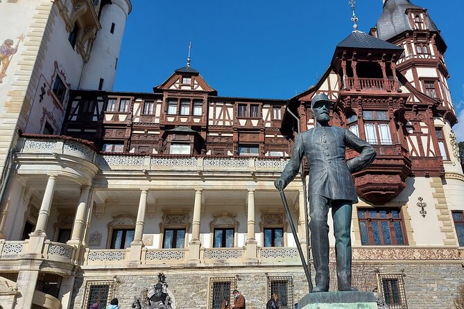 Peles Castle, Dracula Castle and Brasov old town - private tour from Bucharest - Bran Castle and the Dracula Connection, Without the Chaos