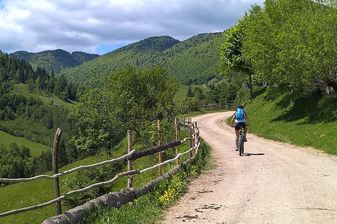 Perfect bike tour around Brasov - How long should you ride, 2 hours or 5 hours?