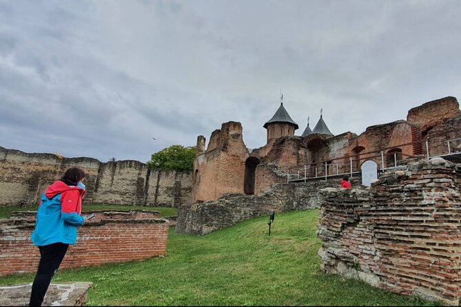 Princely Court of Târgoviște and Curtea de Argeș Monastery - Why this Bucharest day trip works: history with zero transport stress