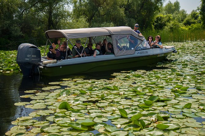 PRIVATE 4-5h speedboat tour to the village Mila23 - Key highlights at a glance