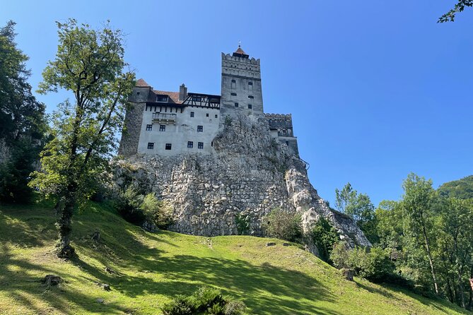 PRIVATE day-trip - Peles Castle, Bran Castle, Brasov - How the 10-Hour Private Route Actually Works