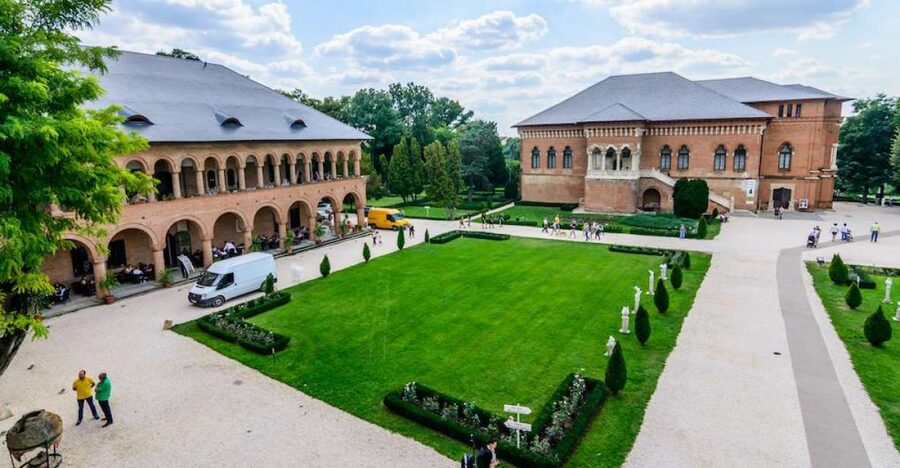 Private Half Day Trip to Snagov Monastery & Mogosoaia - Mogosoaia Palace: Brancovenesc style and that quiet, formal mood