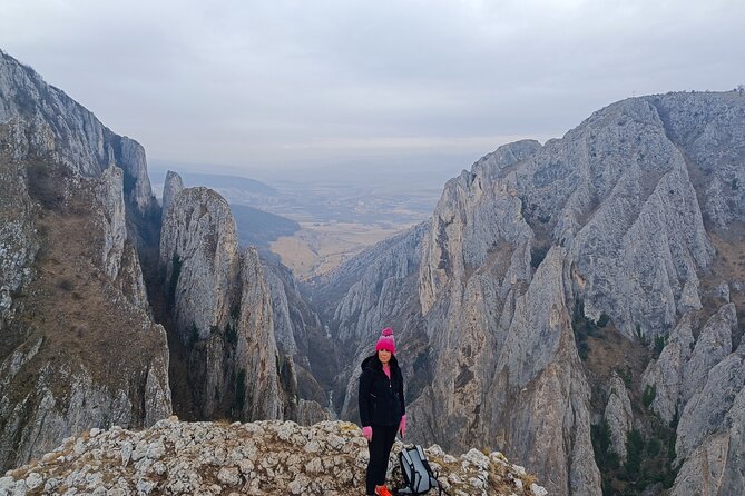 Private Hiking OR Climbing Experience in beaufitul gorges - The 20-minute gear up and safety tutorial that makes it click