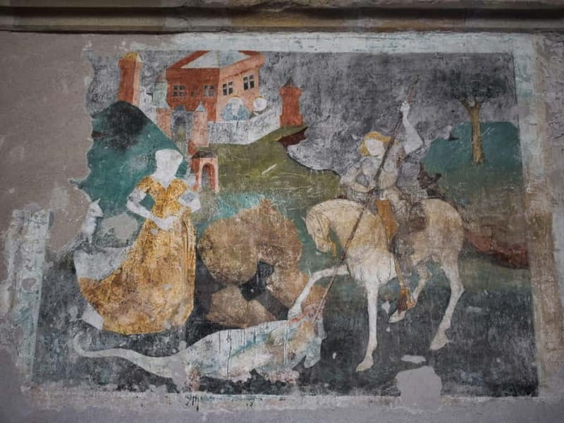 Private Sighisoara and wine tasting tour from Cluj - Lunch inside the citadel, and how it fits the pace