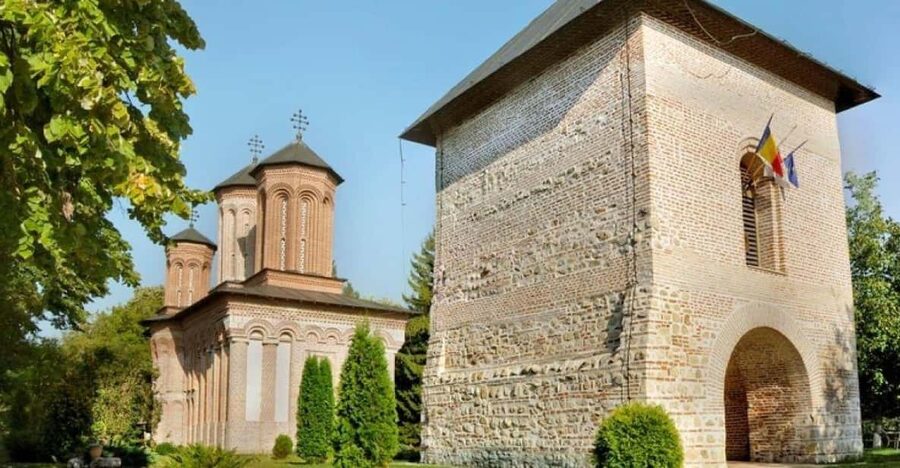 Private Tour from Bucharest to Dracula's tomb and Mogosoaia - Snagov Monastery: where the legend takes a physical shape