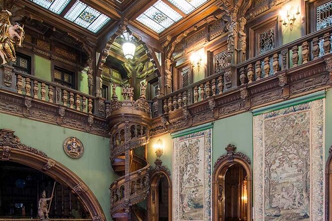Private Tour in Bran Castle, Peles Castle, and Brasov - Brasov historical center walk: Rope Street, Gothic landmarks, and optional Black Church time