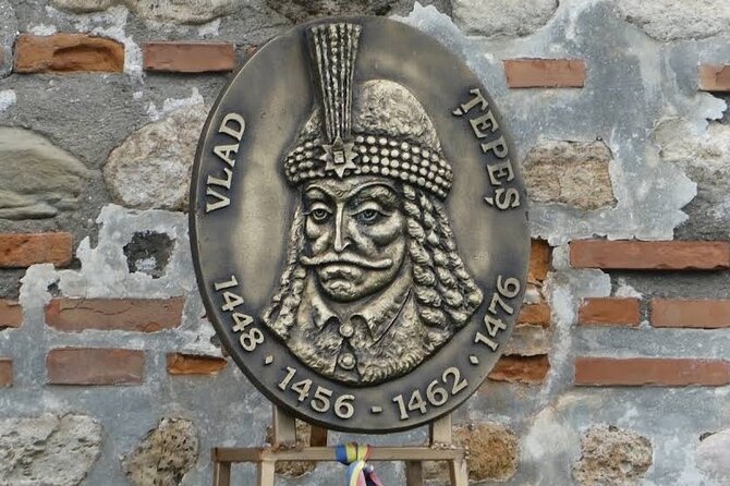 Private tour to Bran Dracula's Castle and Peleș Royal Castle - Stop 2: Bran Castle, Dracula’s Castle, and Vlad the Impaler