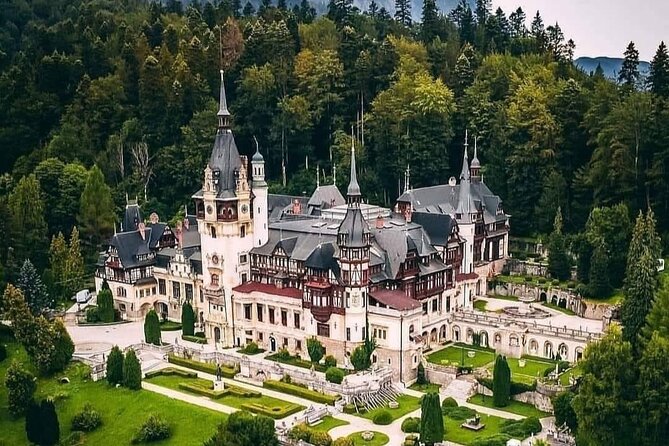 Private Tour to Dracula's Castle, Brașov City & Peleș Castle - Peleș Castle at Sinaia: royal beauty, strict ticket slots