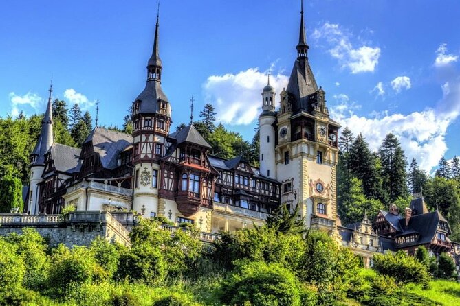 Private Tour to Peles and Dracula's Castle - Day trip from Bucharest - Brasov stop at the Black Church, the Gothic landmark built by locals