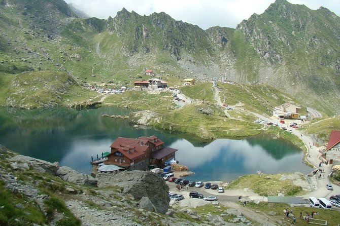 Private Transfagarasan&Balea Lake - Carta Monastery ruins near Cârța: Gothic details and living community