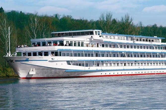 Private transfers Bucharest - Danube docks (Giurgiu or Oltenita) - The drive to Giurgiu Port or Portul Oltenița in about 1.5 hours