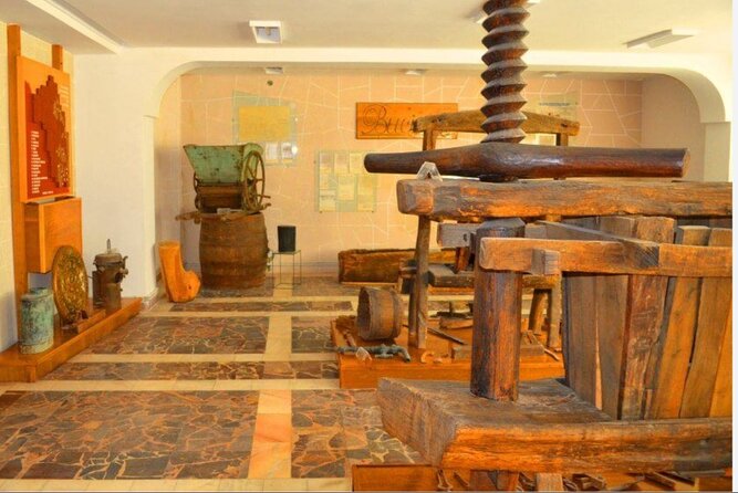 Private Wine Tasting in Cellar and the Winemaking process - Private Wine Day From Bucharest, With the Route Handled