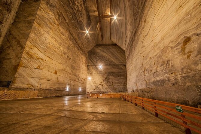 Salt Mine - Slanic Prahova - The highlights inside the caverns: salt waterfalls, big rooms, and statue spaces