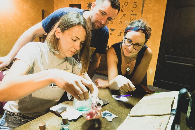 Save King's Landing - In search of Wildfire | Escape Room Brasov - Who should book this escape room in Brasov?