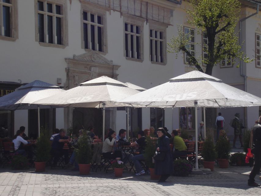 SB01 - City Tour Sibiu: Exploring the Heart of Transylvania - Starting Point at Sibiu INFOPOINT, Piata Huet