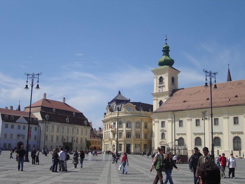 SB01 - City Tour Sibiu: Exploring the Heart of Transylvania - Evangelical Cathedral in Piata Huet, Gothic Architecture and Medieval Murals