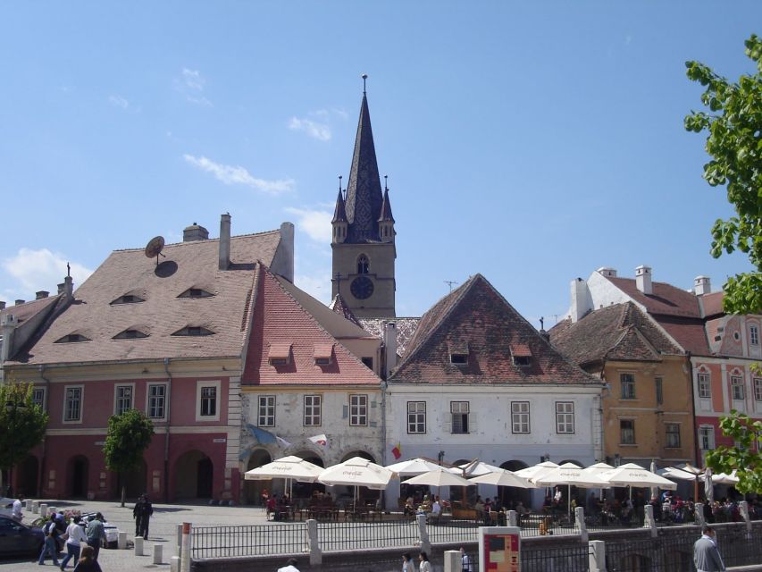 SB01 - City Tour Sibiu: Exploring the Heart of Transylvania - Brukenthal National Museum in Brukenthal Palace, Art Meets Local Pride