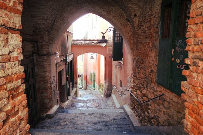 Sibiu Old Town Exploration Game and Self-Guided Tour - When the app works smoothly, and when you need a quick fix
