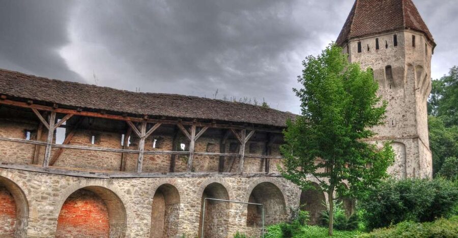 Sighisoara: Candlelight Tour of Dracula's Home Town - Meet at the Clock Tower museum, then step into the citadel
