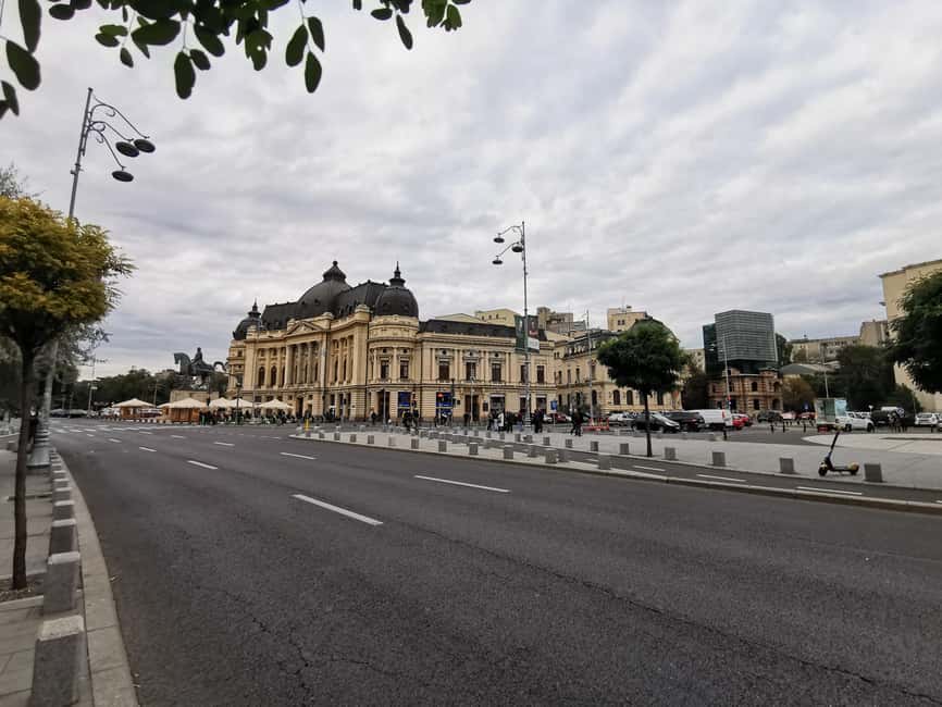Small group Hop-on Hop-off Bucharest City Tour by minivan - The panoramic minivan route: why boulevards matter here
