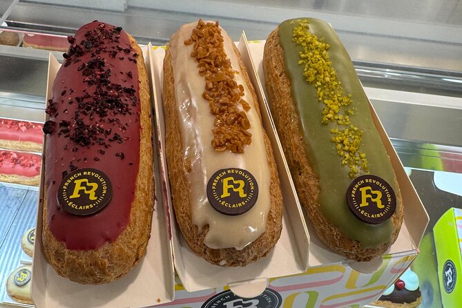 Sweet Delights History and Desserts Walking Tour in Bucharest - Guides, pacing, and group size: why the experience feels friendly