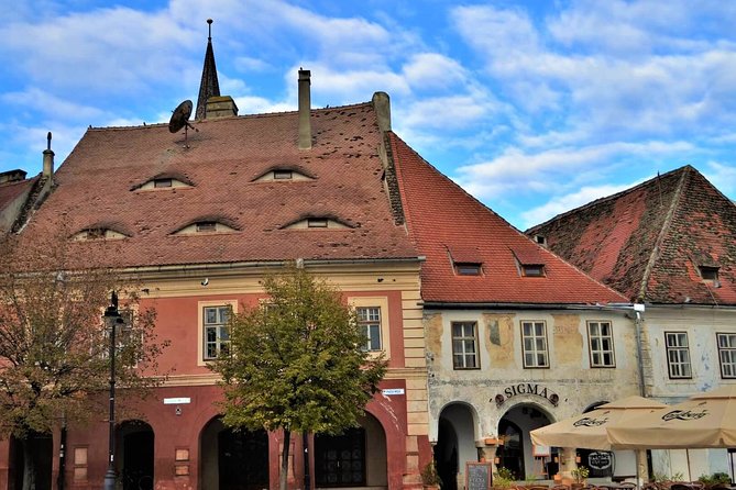 The essence of Saxon Transylvania - 3-day tour of its citadels - Brasov’s Black Church, bastions, and Rope Street