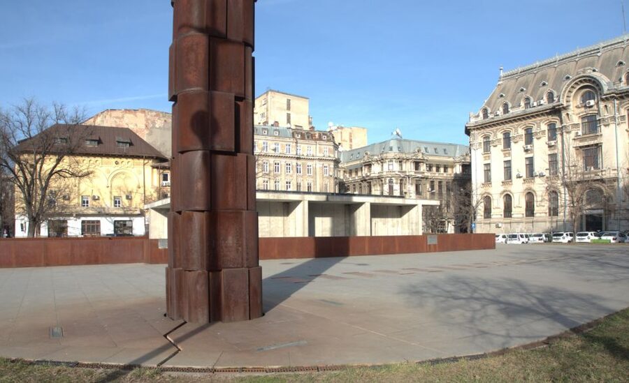 The Jewish heritage of Bucharest - half day walking tour - Teatrul Evreiesc de Stat: Jewish cultural life beyond worship