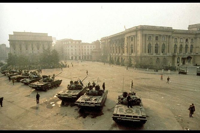 The Real tour of Communism - Getting There: Patriarchal Cathedral to Revolution Square