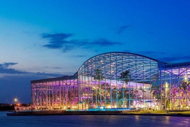 THERME "Take It Easy" Pack: Full Spa Access + Private Transfers - Hotel pickup, air-conditioned comfort, and the Bucharest landmarks on the drive
