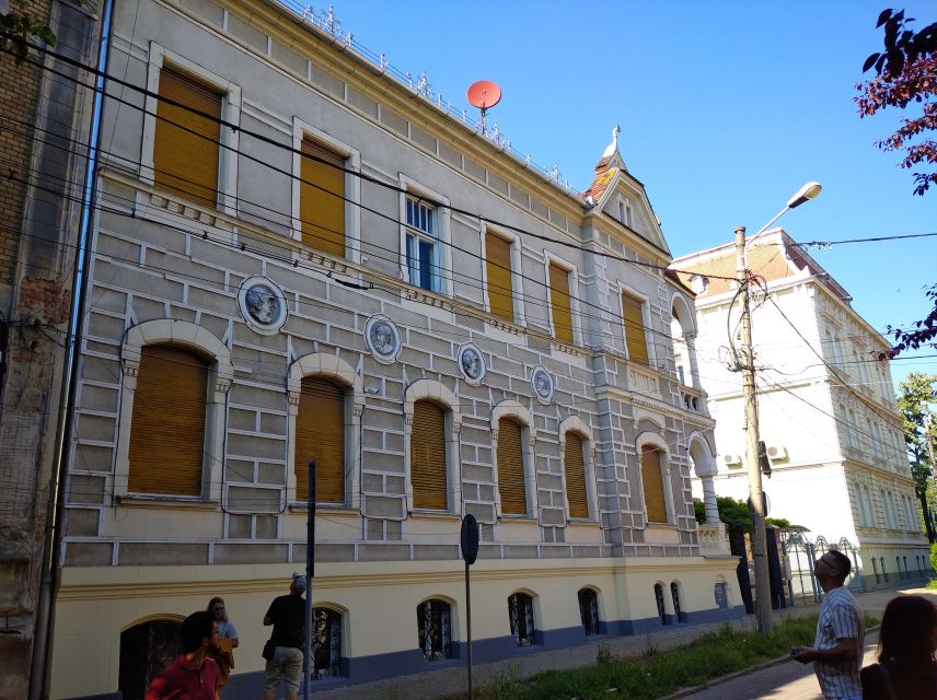 Timisoara Dream Tour in Elisabetin Neighborhood - Bulevardul Mihai Viteazu: the “big city” view within the neighborhood
