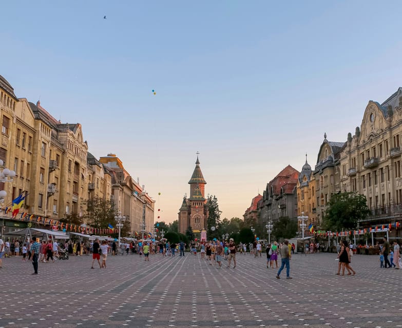 Timisoara: Private Walking Tour with a Local Guide - Where You Start: Piața Victoriei 8 and a 2.5 Hour Pace