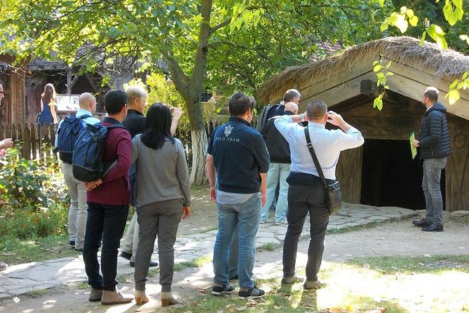 Traditions in Bucharest: Village Museum and Wine Tasting Tour - The Calea Victoriei craft shop: a 30-minute cultural side quest
