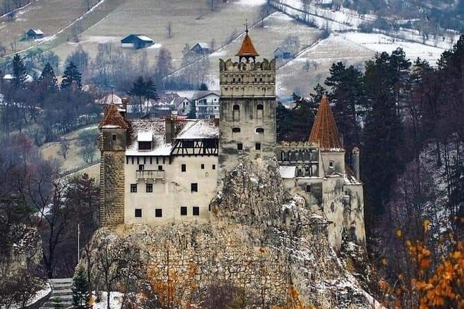 Transfer Bucharest -Brasov with Targoviste and Bran Castle visits - Brasov Old Town With Your Guide: Ask Better Questions, Not Just Photo Stops