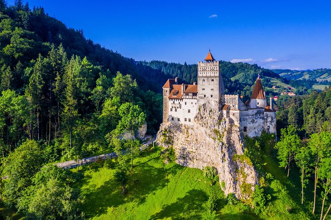 Transylvania and Dracula Castle Full Day Tour from Bucharest - The Peles Castle stop in Sinaia: the Pearl of the Carpathians