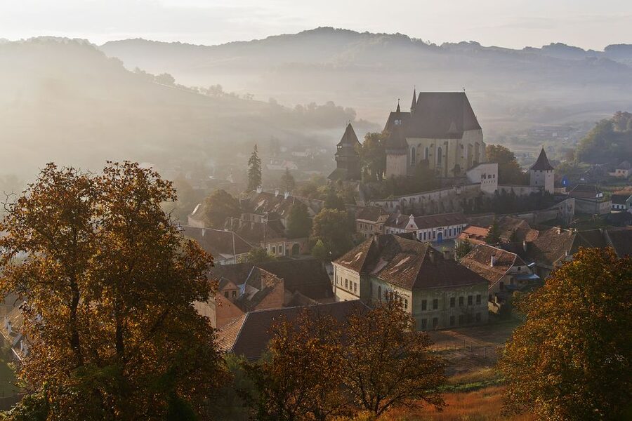 Transylvania Gems: Sighisoara, Medias, Biertan & Gypsy life - Cluj to Medias: starting early, then moving fast