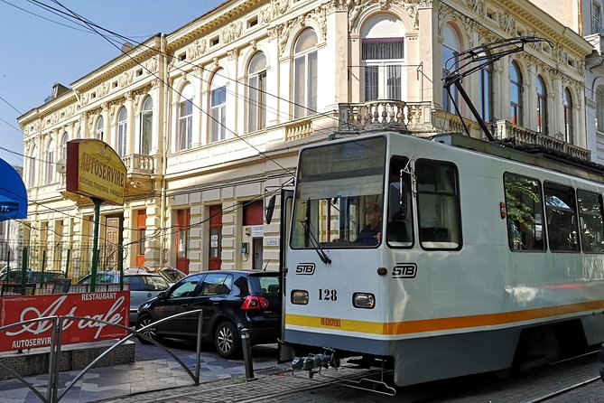Unhealthy Food Tour of Bucharest – 4 hours - Meeting Point at Bulevardul Ion C. Brătianu, Then a Quick Old Town Setup
