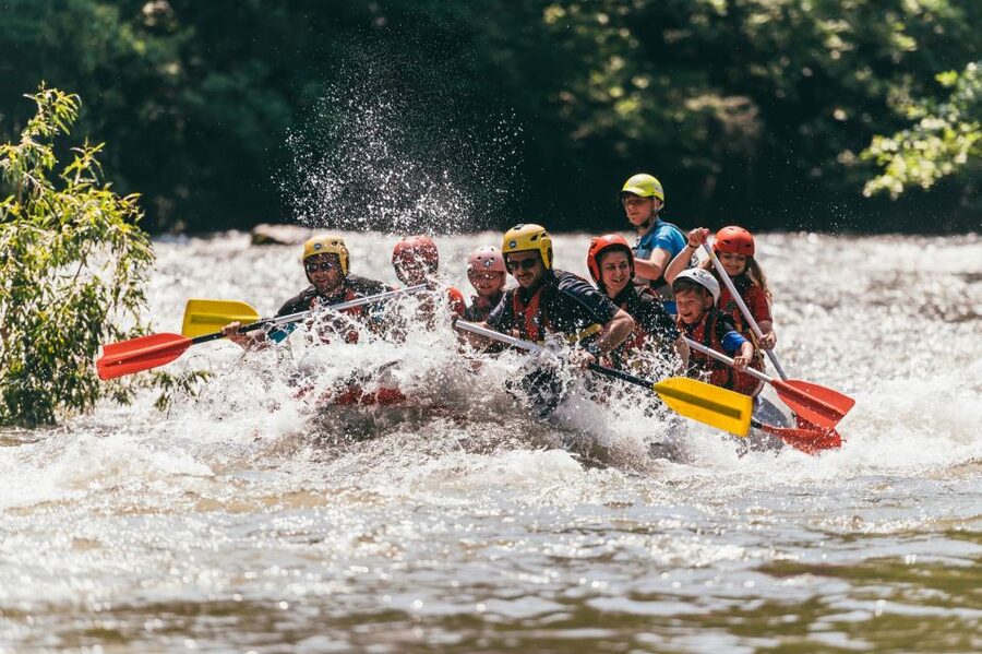 Vadu Crisului: Rafting or Kayaking trip on Crisul Repede - Who this trip fits best, and who should choose something else