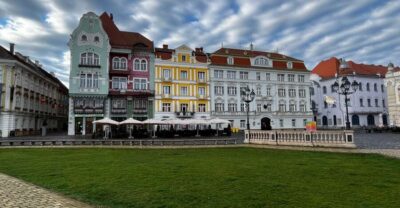 Weekly Guided Walking Tour – Tuesday, Thursday & Saturday