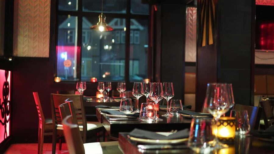 Wine Tasting and Dinner, including Sommelier - What the timing feels like during the 2.5 hours